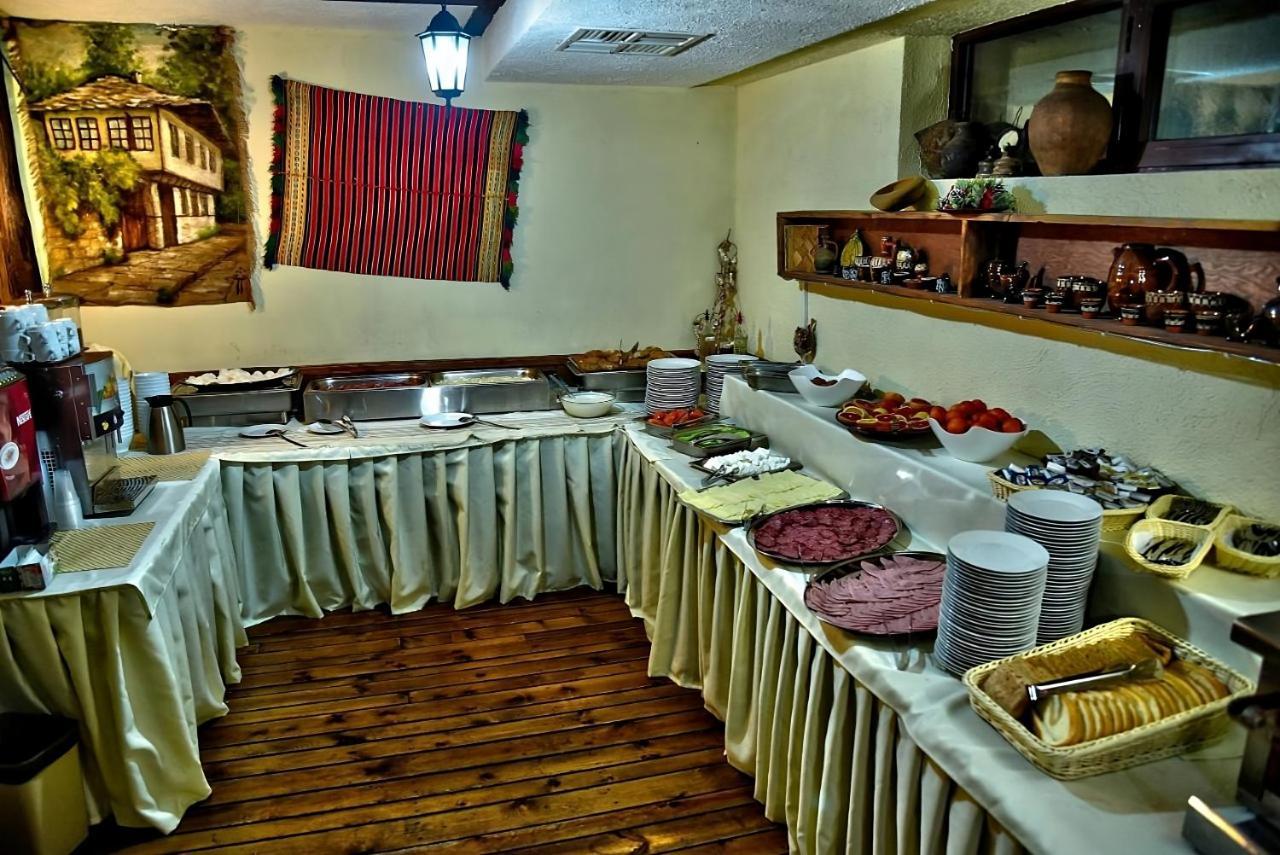 Refurbished Studios, Mountain View Balconies, Minutes From Gondola Bansko Exterior foto